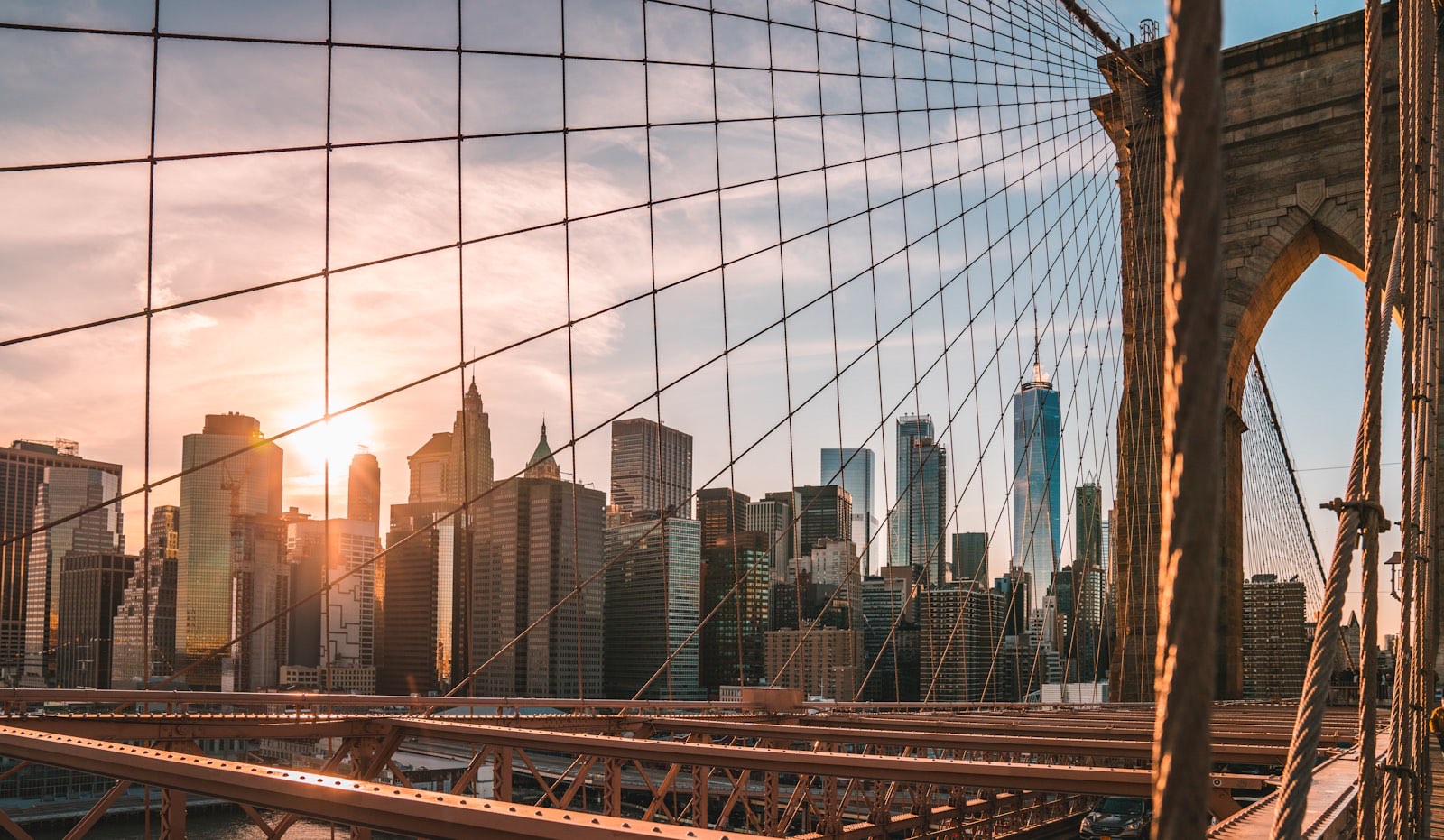 Ponte do Brooklyn e o skyline de Nova York